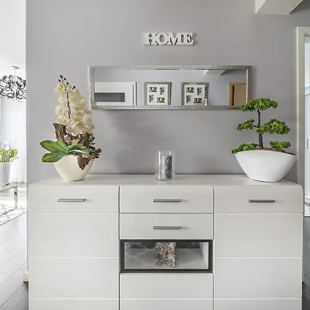 公寓 Apartament Lorenzo 格丁尼亚